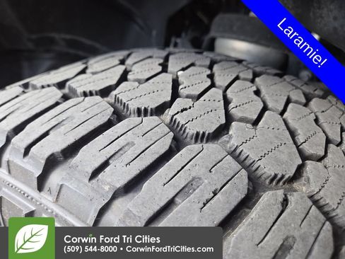 Used 2021 RAM 1500 Laramie AWD/4WD image 8