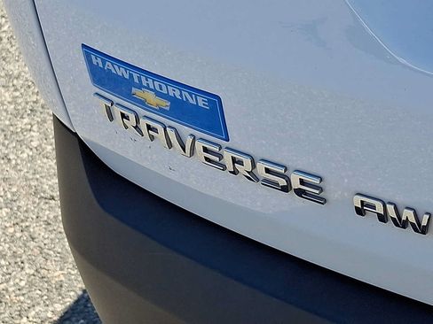 Used 2023 Chevrolet Traverse LT w/ LT Premium Package AWD/4WD image 31