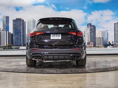 Used 2026 Mercedes-Benz GLC 43 AMG 4MATIC image 11