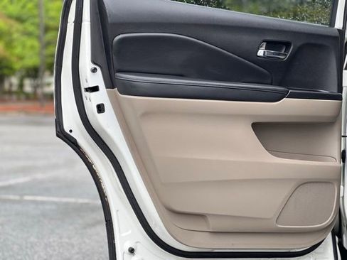 Used 2018 Honda Pilot EX-L image 13