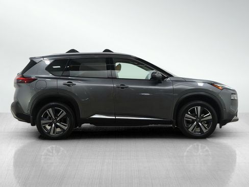 Used 2023 Nissan Rogue Platinum w/ Platinum Premium Package image 6