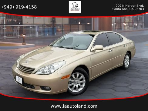 Used 2003 Lexus ES 330 FWD image 1