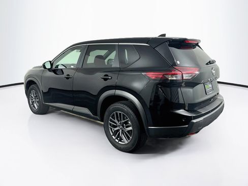 Used 2026 Nissan Rogue SV AWD/4WD image 5
