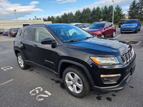 Used 2019 Jeep Compass Latitude w/ Cold Weather Group AWD/4WD image 20