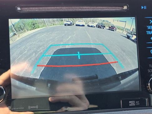 Used 2019 Toyota Tacoma TRD Sport w/ Technology Package image 25