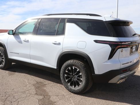 New 2026 Chevrolet Traverse Z71 w/ Driver Confidence Package image 5