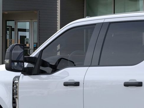 New 2026 Ford F350 4x4 Crew Cab DRW Super Duty image 20