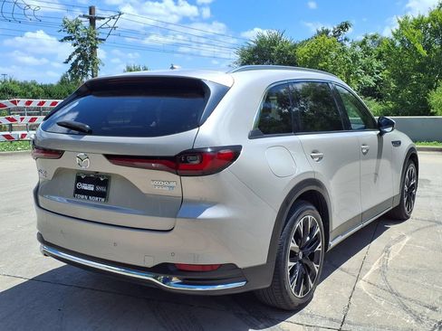 Used 2024 MAZDA CX-90 Plug-In Hybrid w/ Premium Pkg AWD/4WD image 3