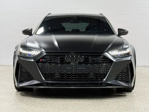 Used 2021 Audi RS 6 w/ Carbon Optic Package AWD/4WD image 3