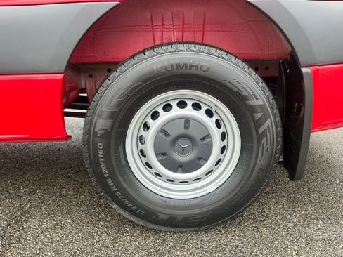 Used 2026 Mercedes-Benz Sprinter 144 Cargo image 10