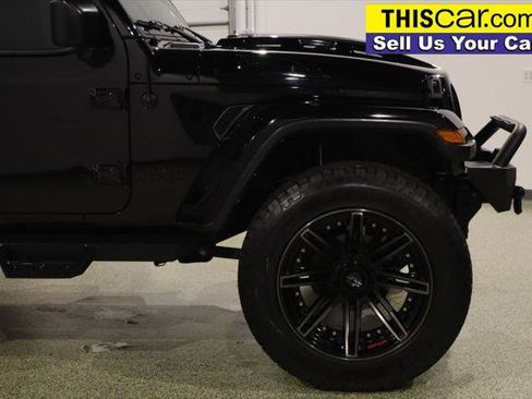 Used 2021 Jeep Gladiator Sport AWD/4WD image 9
