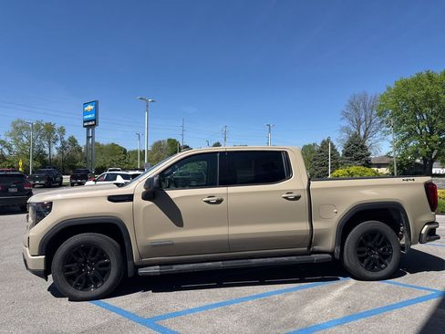 Used 2022 GMC Sierra 1500 Elevation image 8