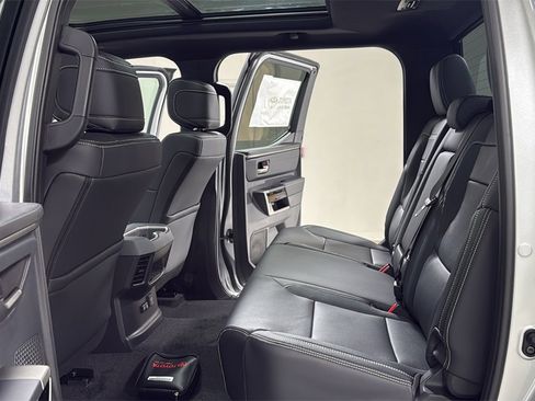 New 2026 Toyota Tundra Limited image 15