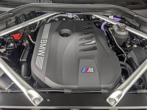 New 2026 BMW X6 xDrive40i w/ Climate Comfort Package image 18
