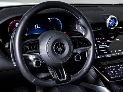 Certified 2024 Maserati GranTurismo Modena image 21