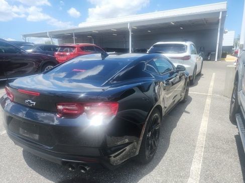 Used 2021 Chevrolet Camaro LT image 2