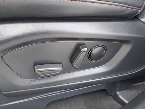 Certified 2025 Ford Explorer ST-Line w/ Premium Package image 20