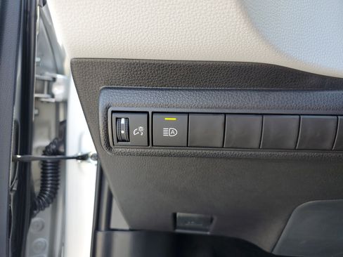 Used 2026 Toyota Corolla SE FWD image 28