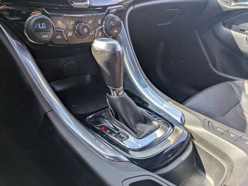 Used 2014 Chevrolet SS image 11