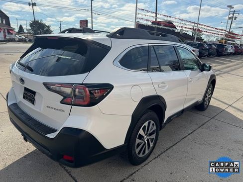 Used 2024 Subaru Outback Premium image 19