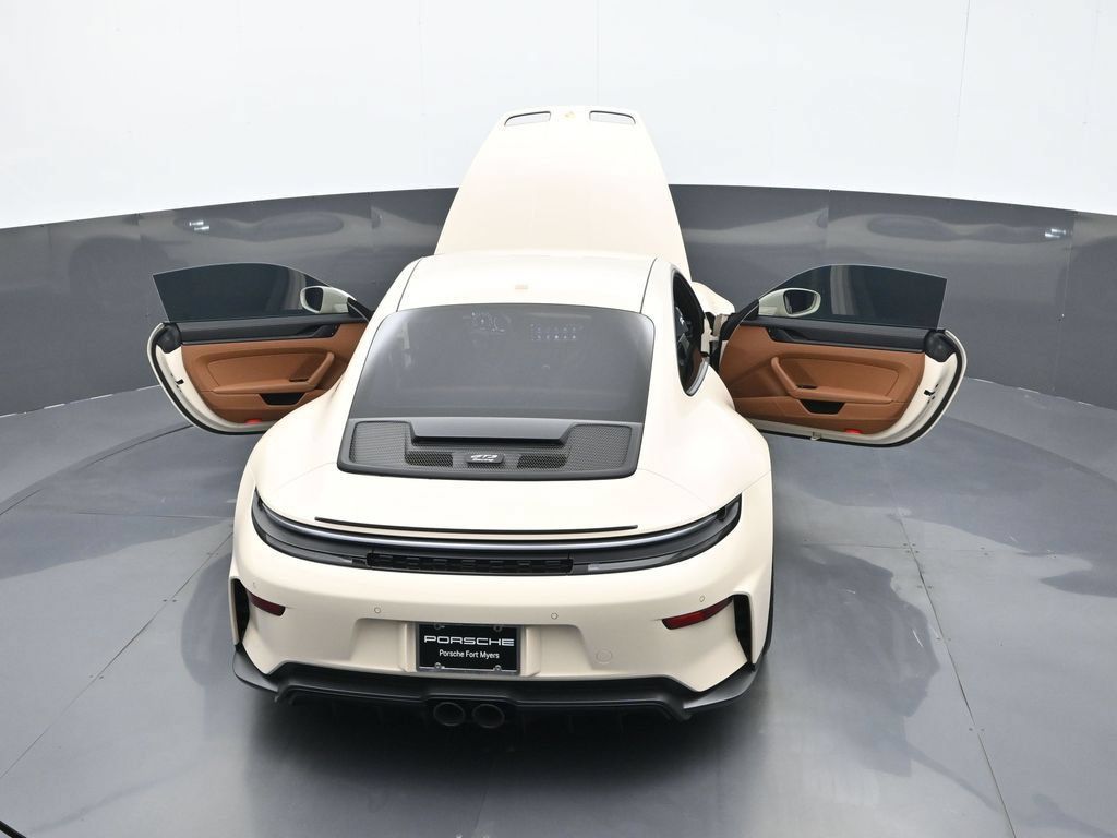 Certified 2026 Porsche 911 GT3 RWD image 23