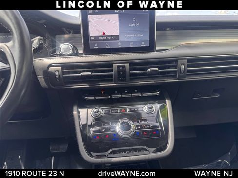 Certified 2022 Lincoln Corsair AWD w/ Premium Package image 16