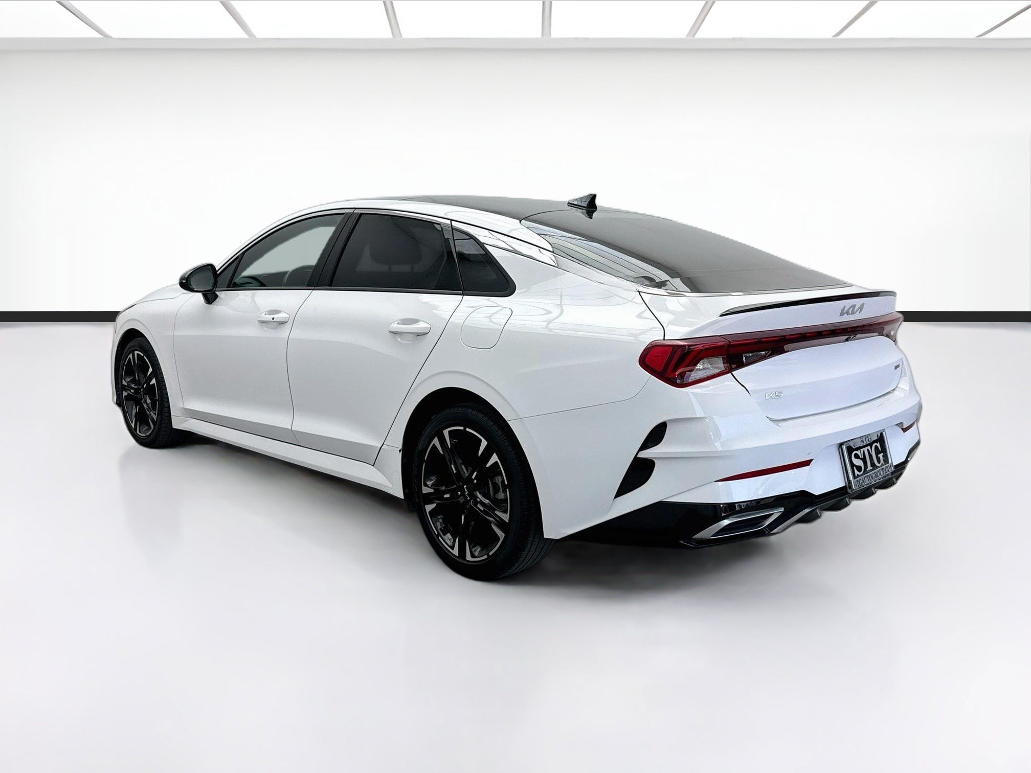 Used 2023 Kia K5 GT-Line FWD image 6