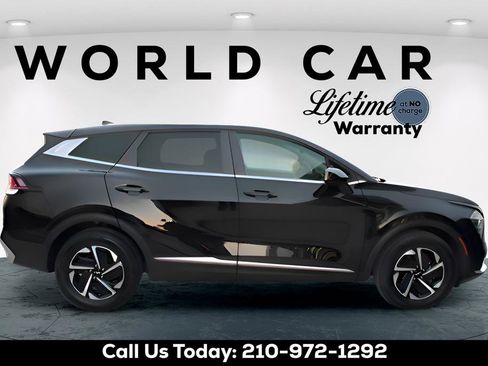 Certified 2025 Kia Sportage LX image 8