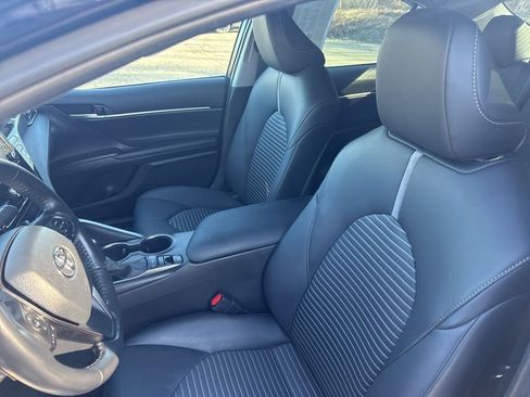 Used 2024 Toyota Camry SE w/ Convenience Package AWD/4WD image 35