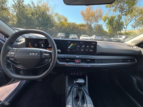Used 2026 Kia K4 FWD image 31