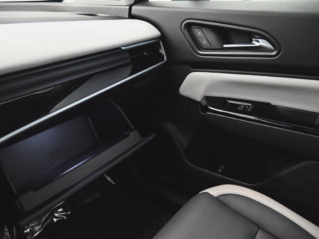 Used 2025 Honda Prologue Touring image 16