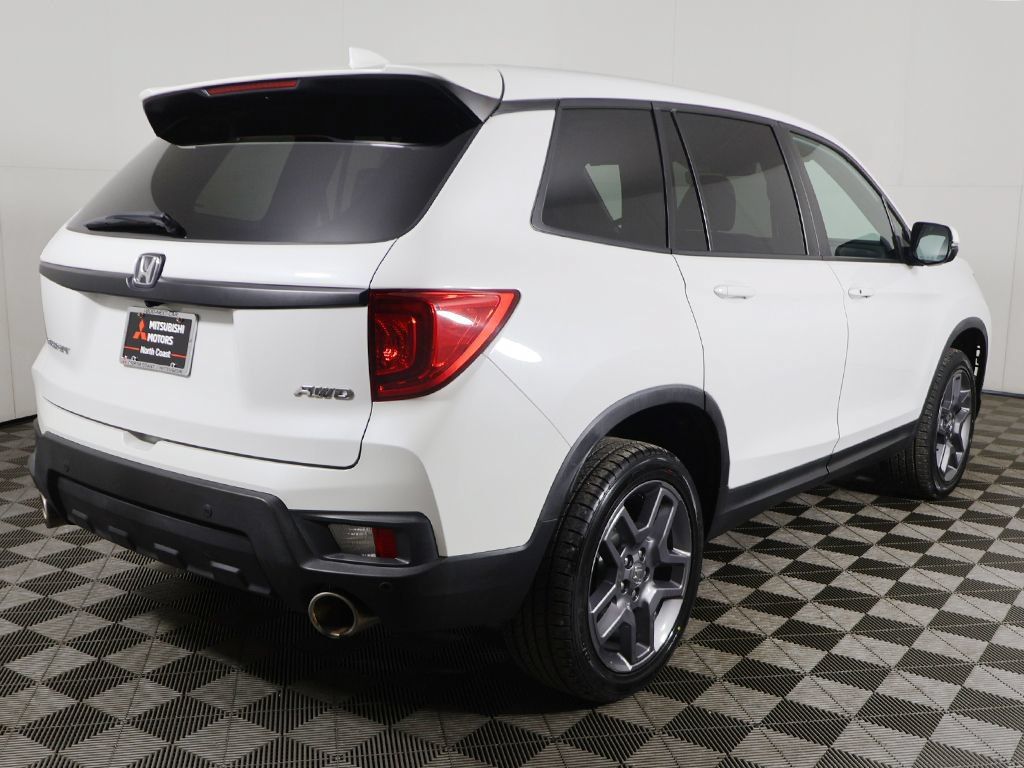 Used 2023 Honda Passport EX-L image 10