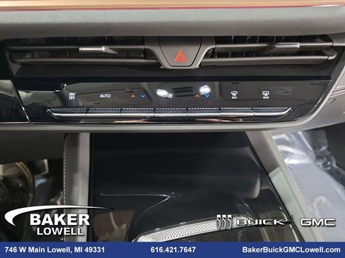 New 2026 Buick Envision Sport Touring image 21