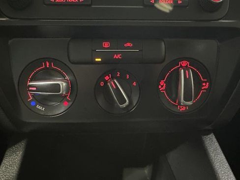 Used 2015 Volkswagen Jetta S w/ Welcome Package image 25