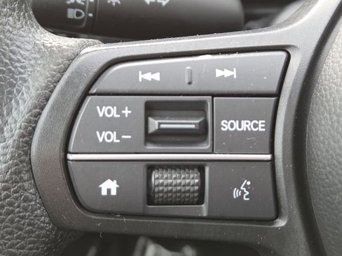 Used 2025 Honda CR-V EX image 31
