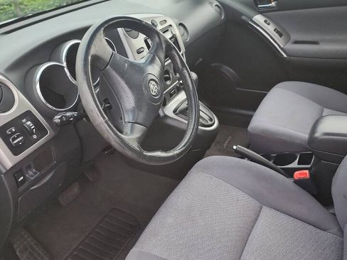 Used 2004 Toyota Matrix XR w/ Extra Value Pkg 2 FWD image 9