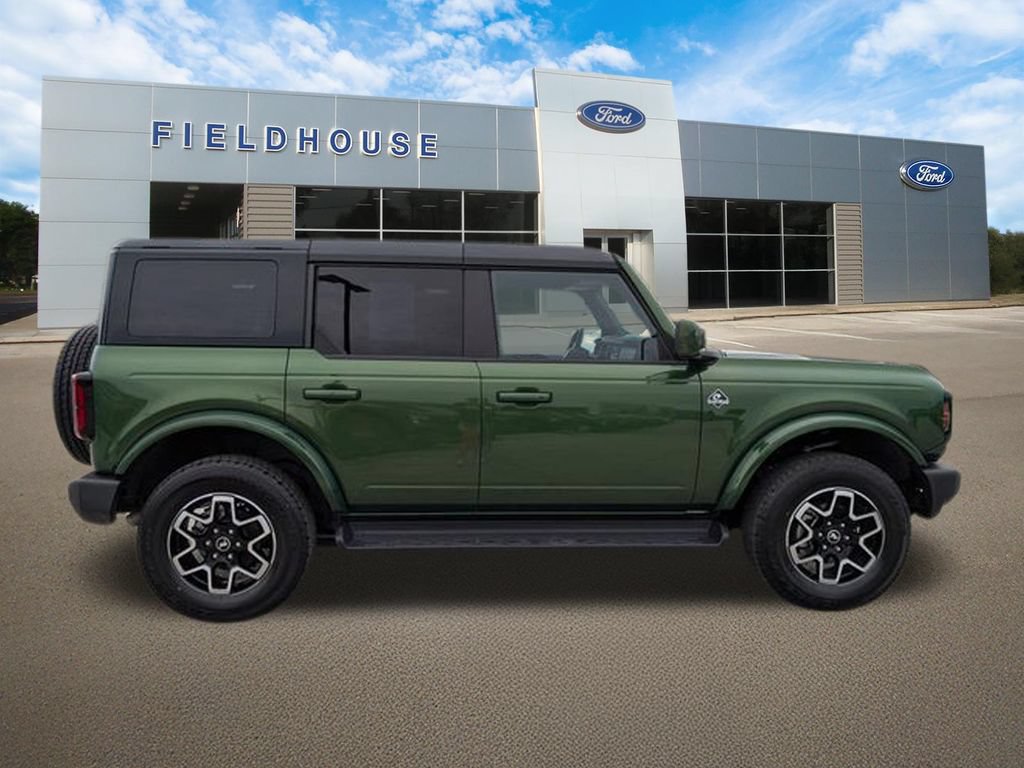 Used 2025 Ford Bronco Outer Banks AWD/4WD image 9