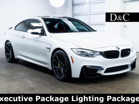 Used 2015 BMW M4 Coupe image 1