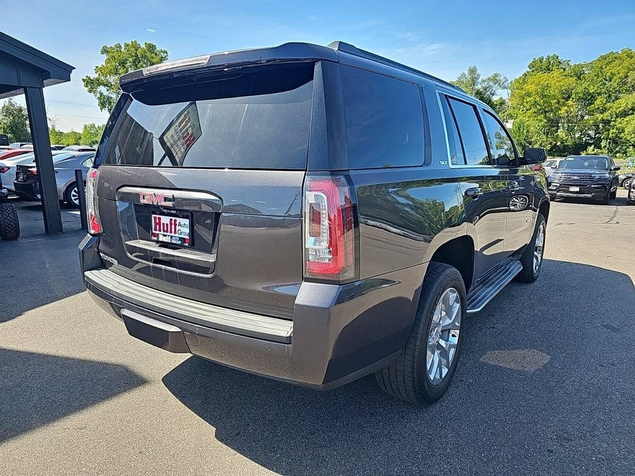 Used 2015 GMC Yukon SLT w/ Open Road Package AWD/4WD image 3