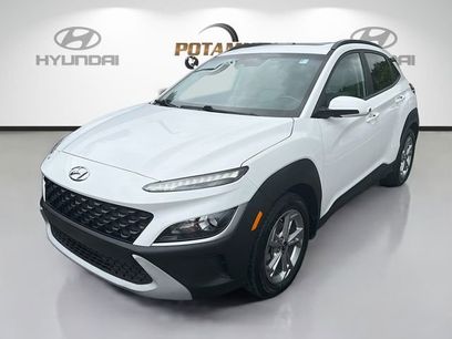 Certified 2023 Hyundai Kona SEL w/ Convenience Package