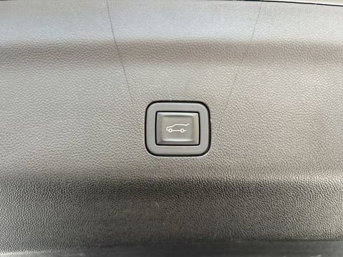 Certified 2023 Cadillac Escalade Sport Platinum w/ LPO, ONYX Package AWD/4WD image 23