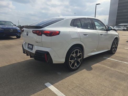 Used 2026 BMW X2 xDrive28i w/ Technology Package AWD/4WD image 5