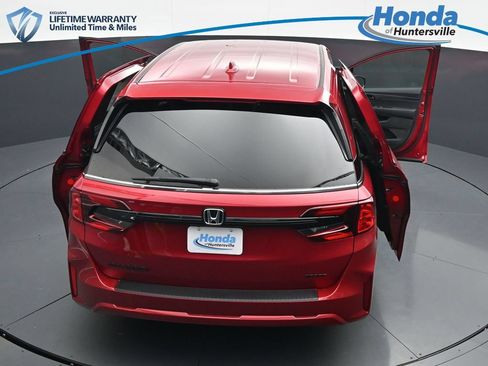 New 2026 Honda Odyssey Sport-L image 36