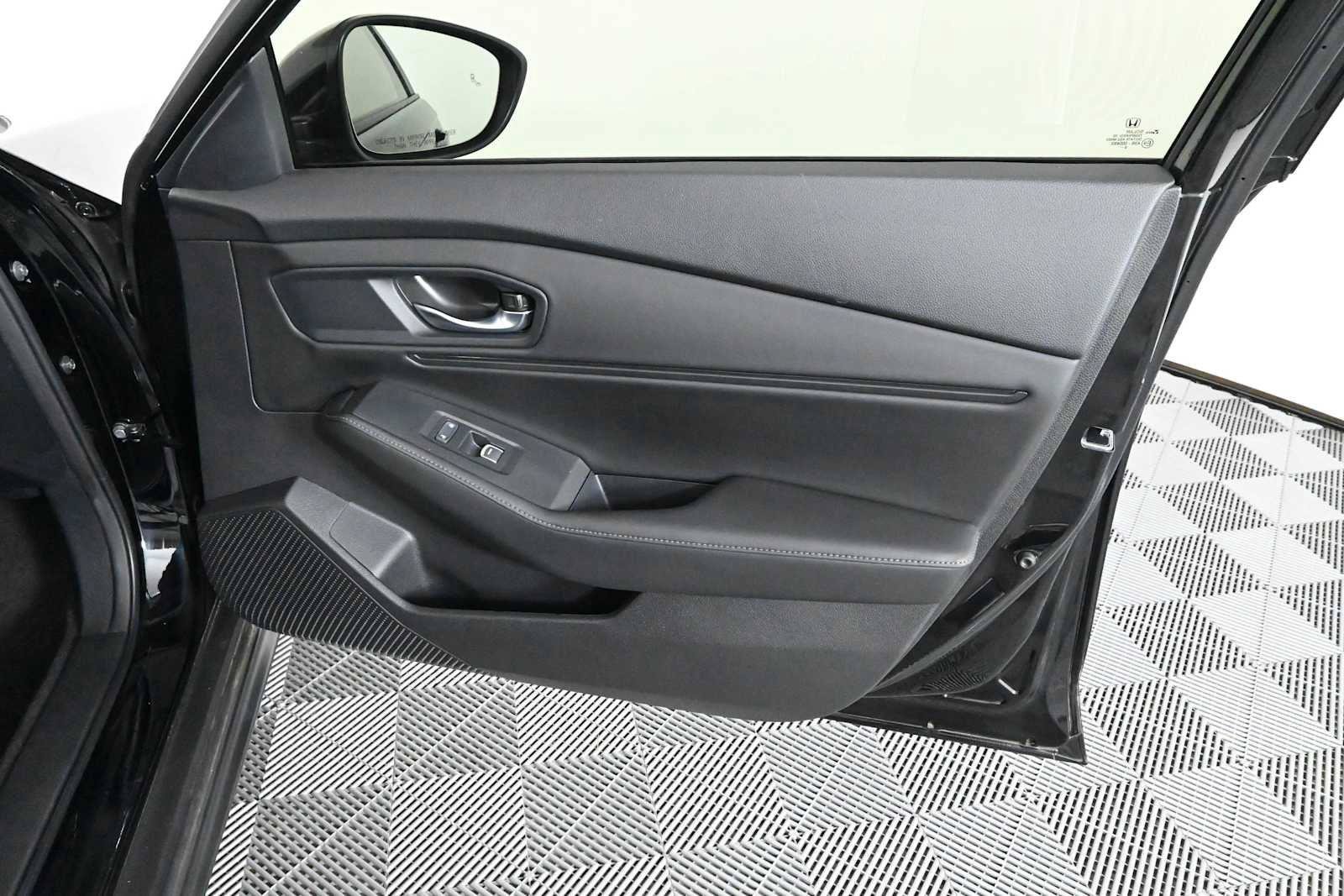Used 2024 Honda Accord Sport image 10