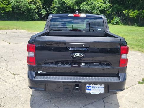 Used 2025 Ford Maverick Lobo AWD/4WD image 3