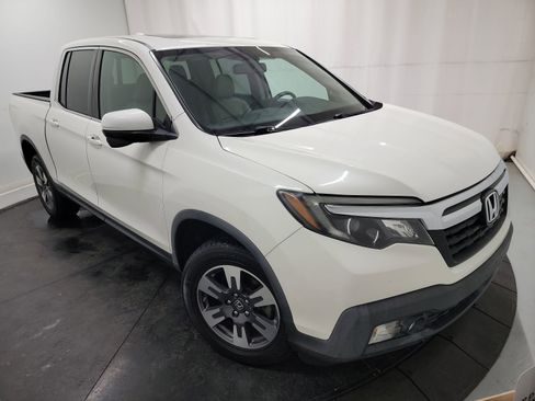 Used 2019 Honda Ridgeline RTL-T image 2