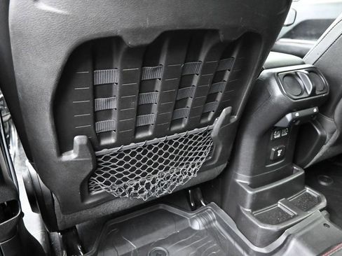 Used 2019 Jeep Wrangler Unlimited Rubicon AWD/4WD image 32