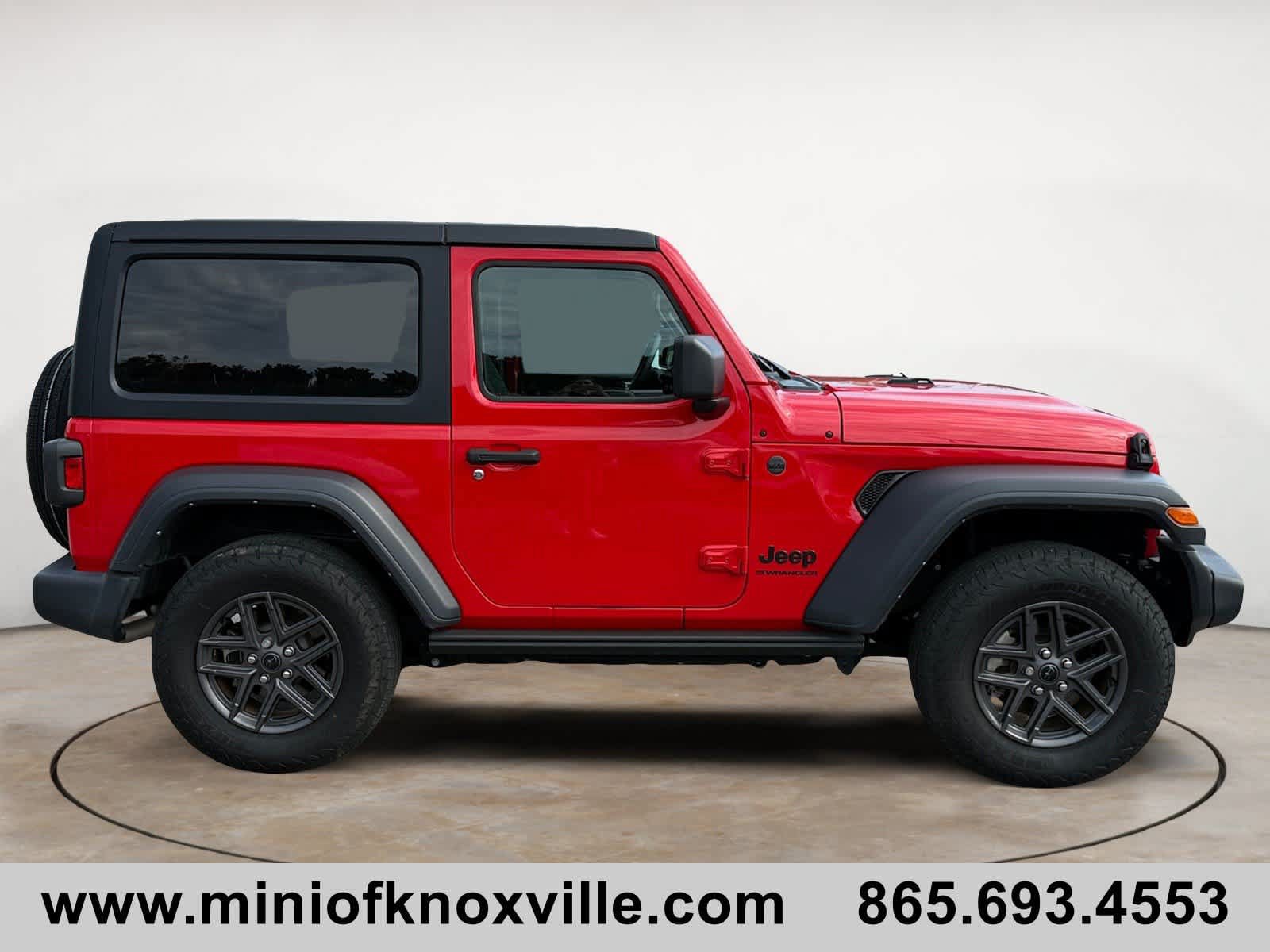 Used 2024 Jeep Wrangler Sport AWD/4WD image 2