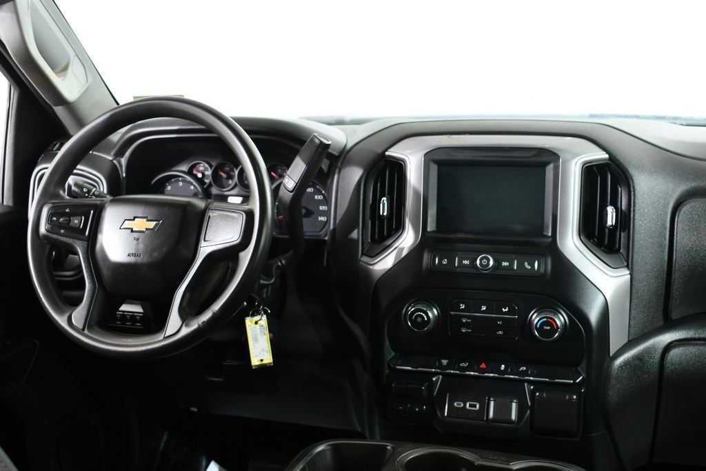 Used 2022 Chevrolet Silverado 3500 W/T w/ WT Convenience Package AWD/4WD image 8