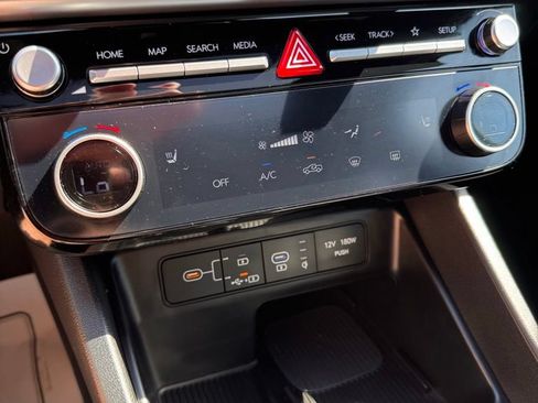Used 2025 Hyundai Santa Cruz SEL AWD/4WD image 20